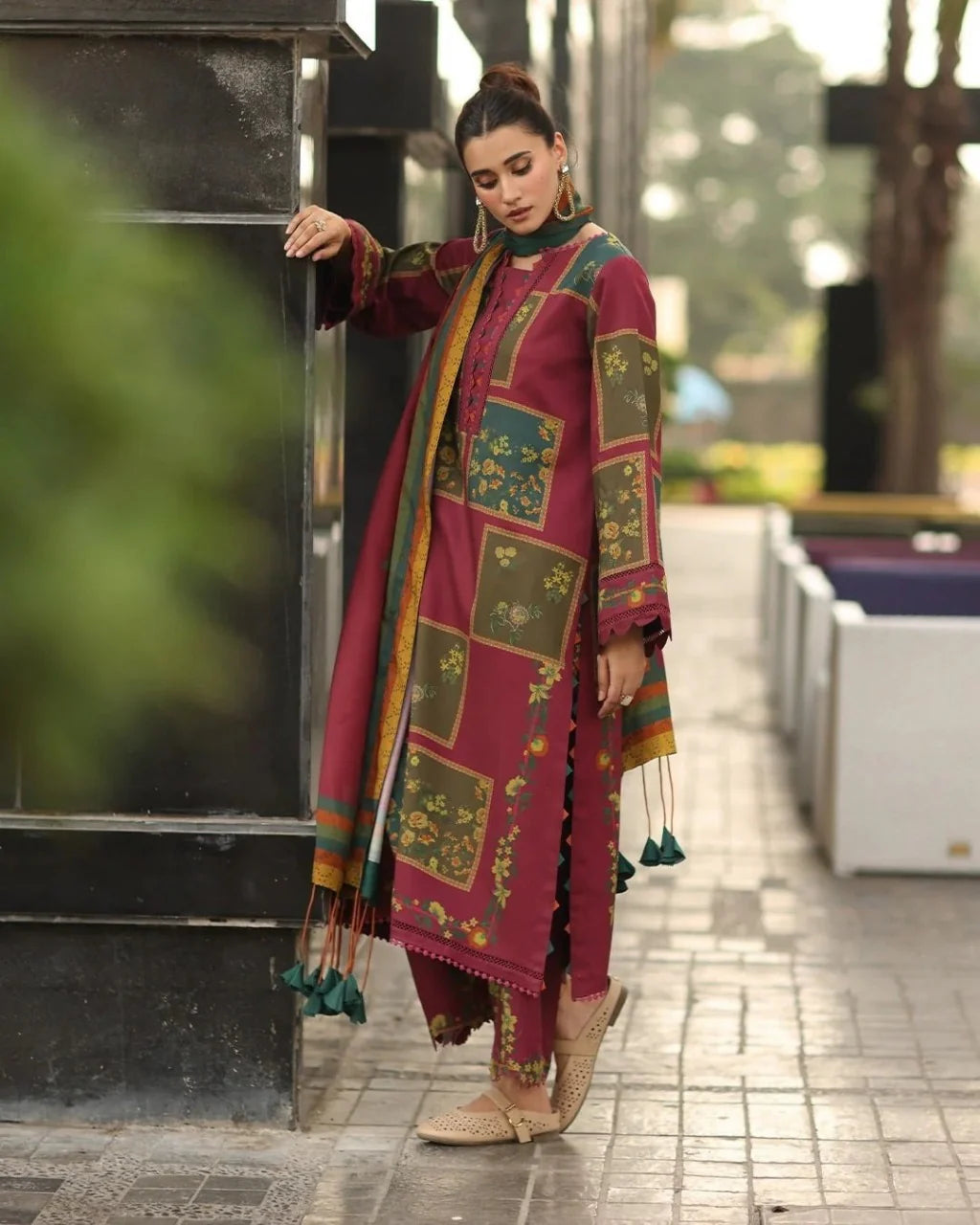 CF1232 Winter 3PC Karandi Digital Print Dress