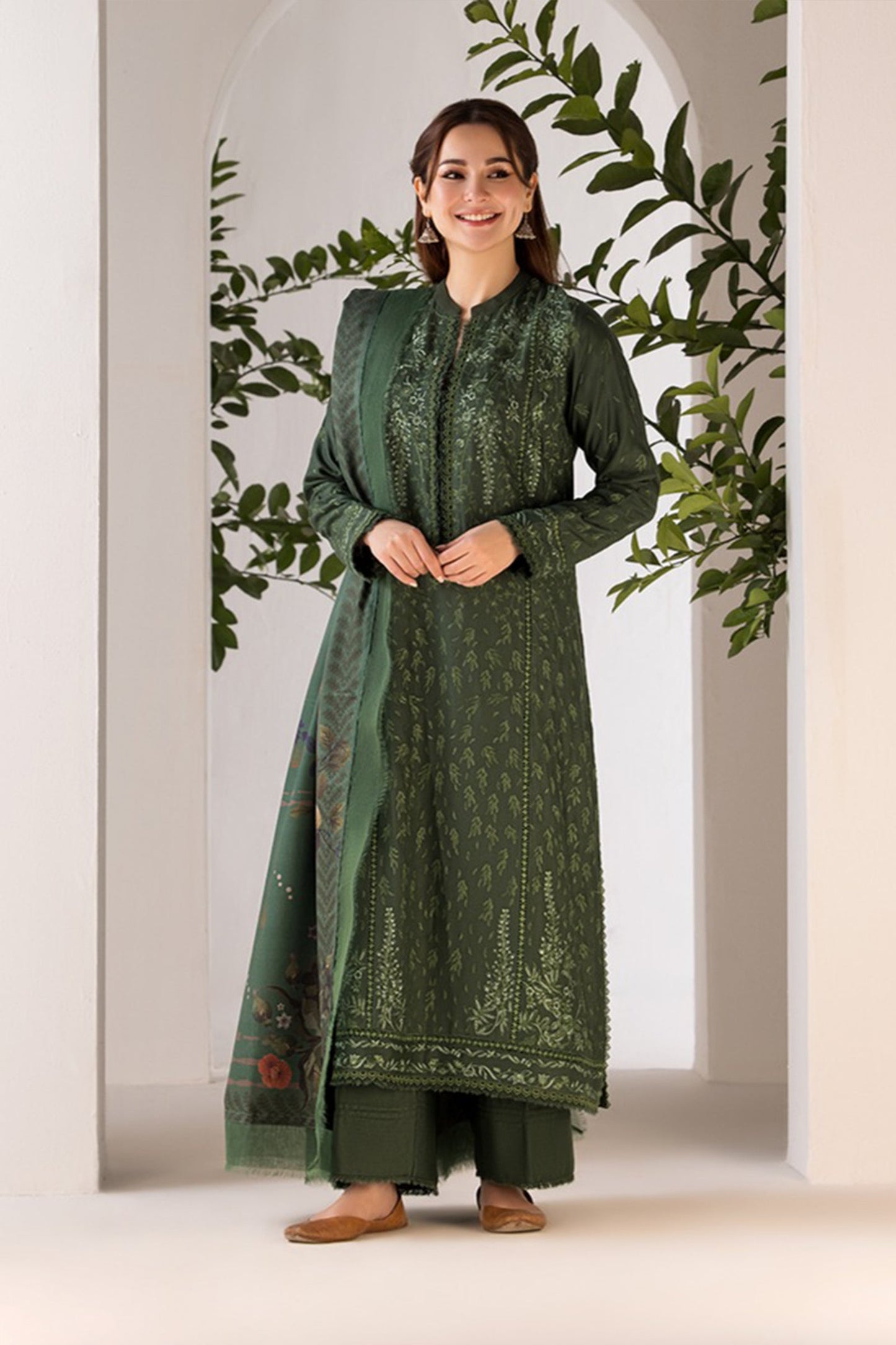 CF1122-winter SOBIA NAZIR- 3PC DHANAK EMBROIDERED SHIRT WITH WOOL PRINT SHAWL