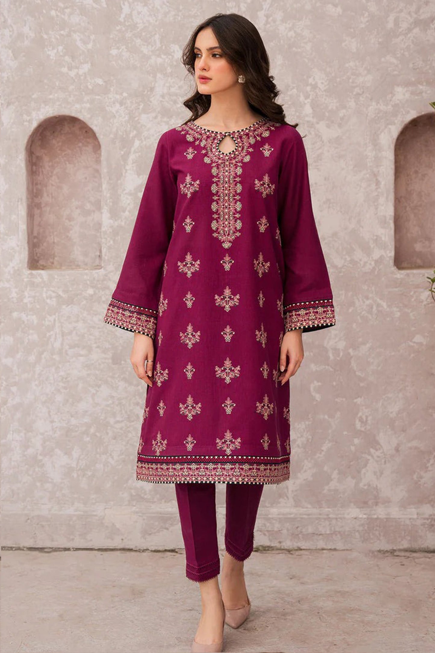 CF619-Jazmin WINTER 3PC Dhanak Embroidered suit with Printed Shawll