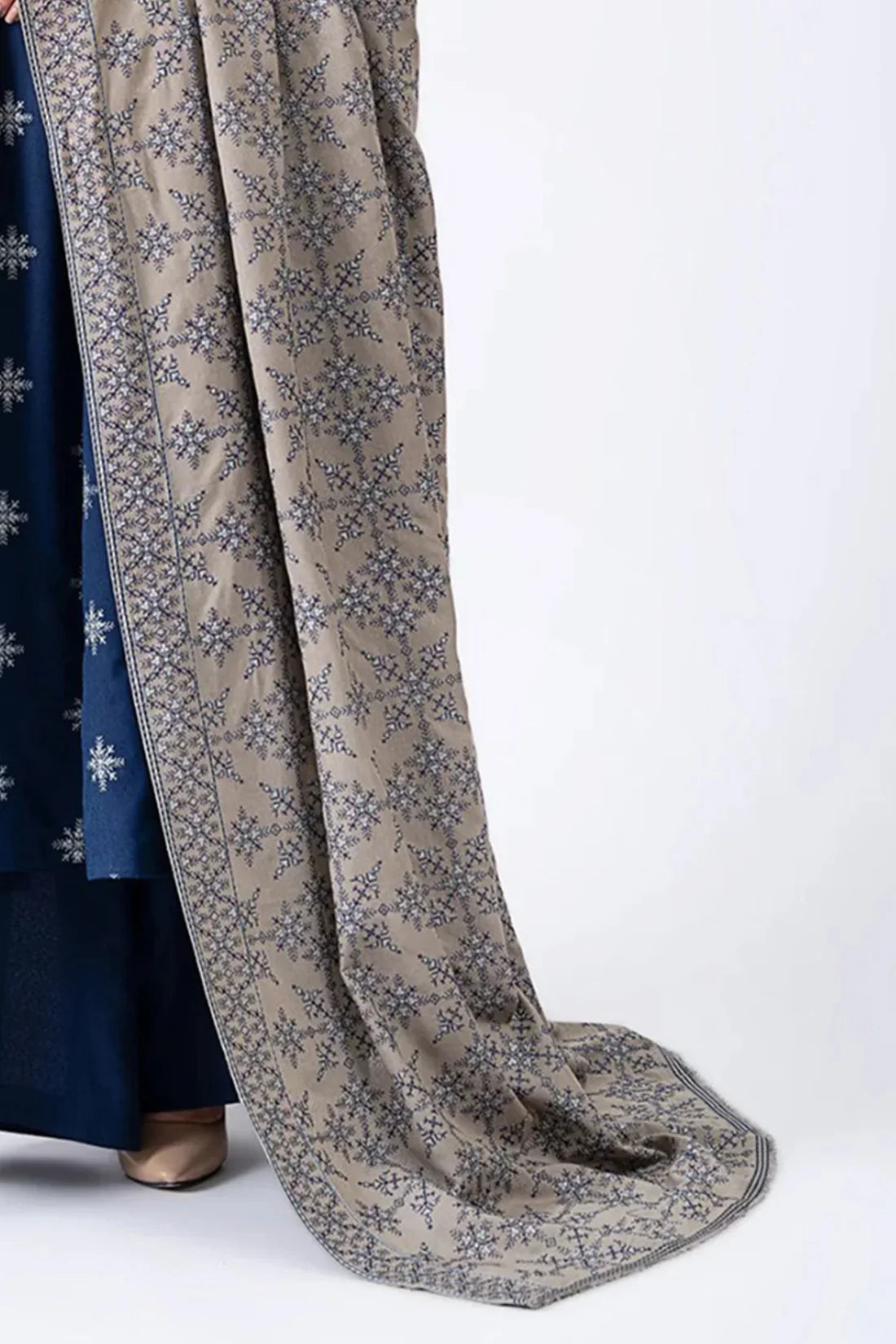 CF778-WINTER 3-Pc Embroidered Dhanak Suit with Heavy Embroidered Dhanak Shawll