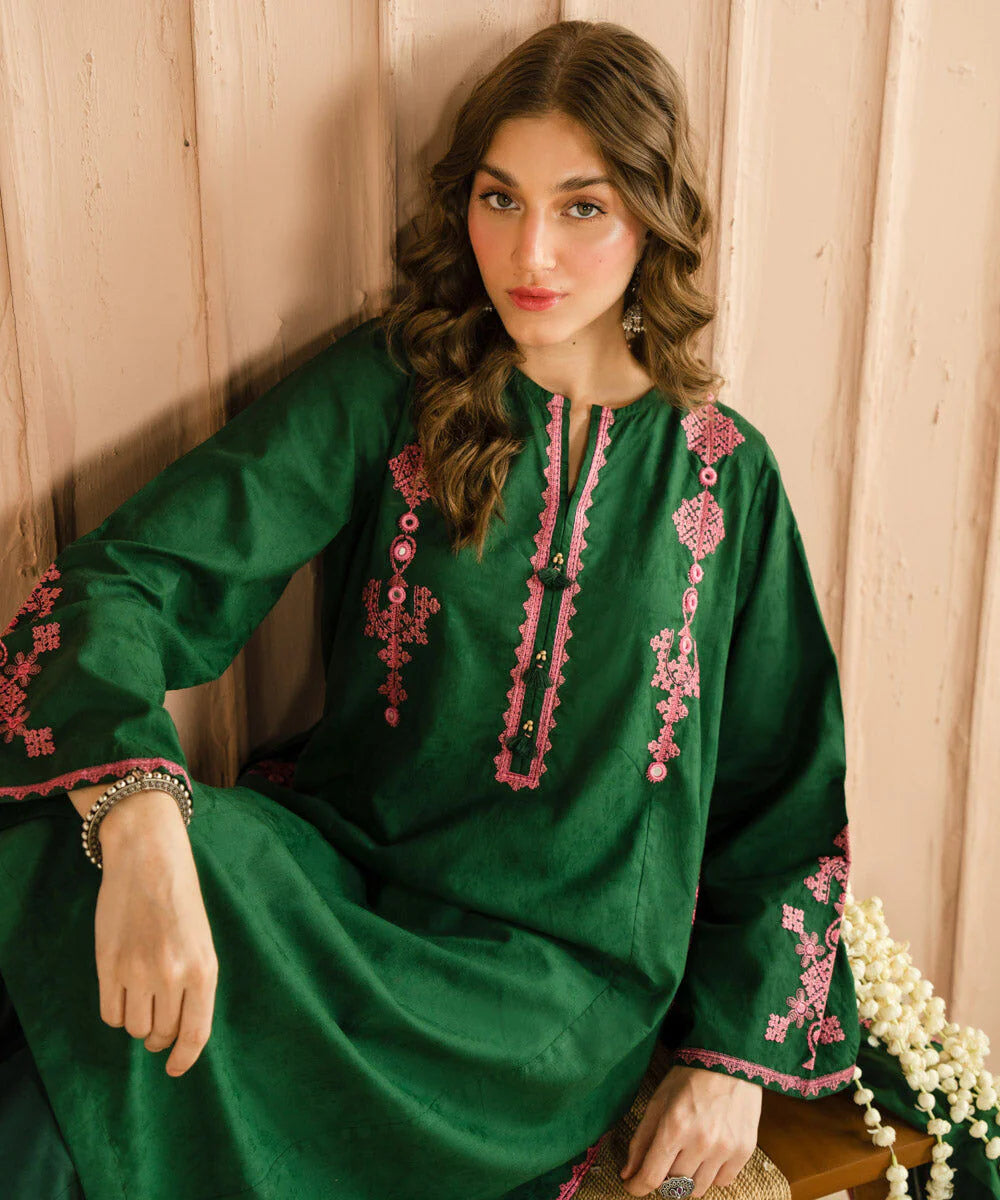 CF1068 - Sapphire 3PC Embroidered Lawn Suit