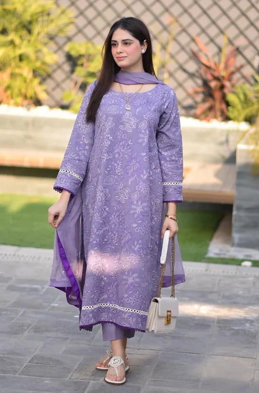 CF1020 - Breeze 3PC Lawn Embroidered Suit