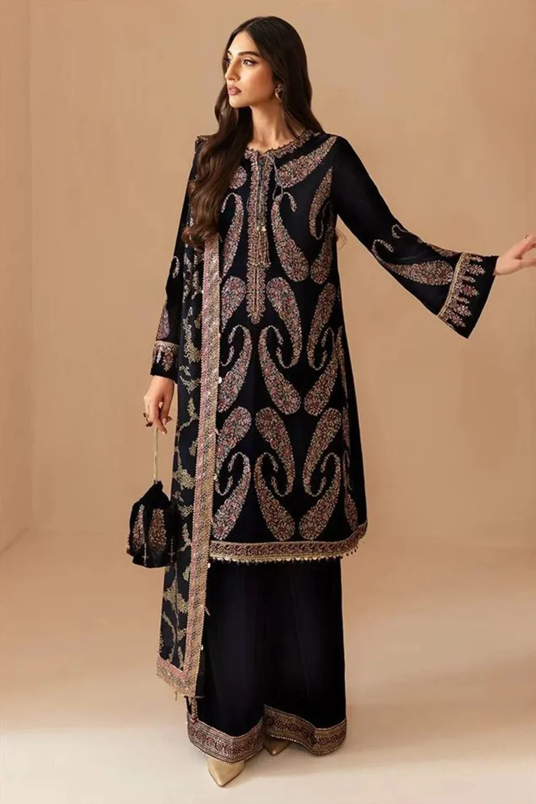CF1101v-Jazmin Velvet Winter Embroidered 3 Piece Dress With Organza embroidered Dopata