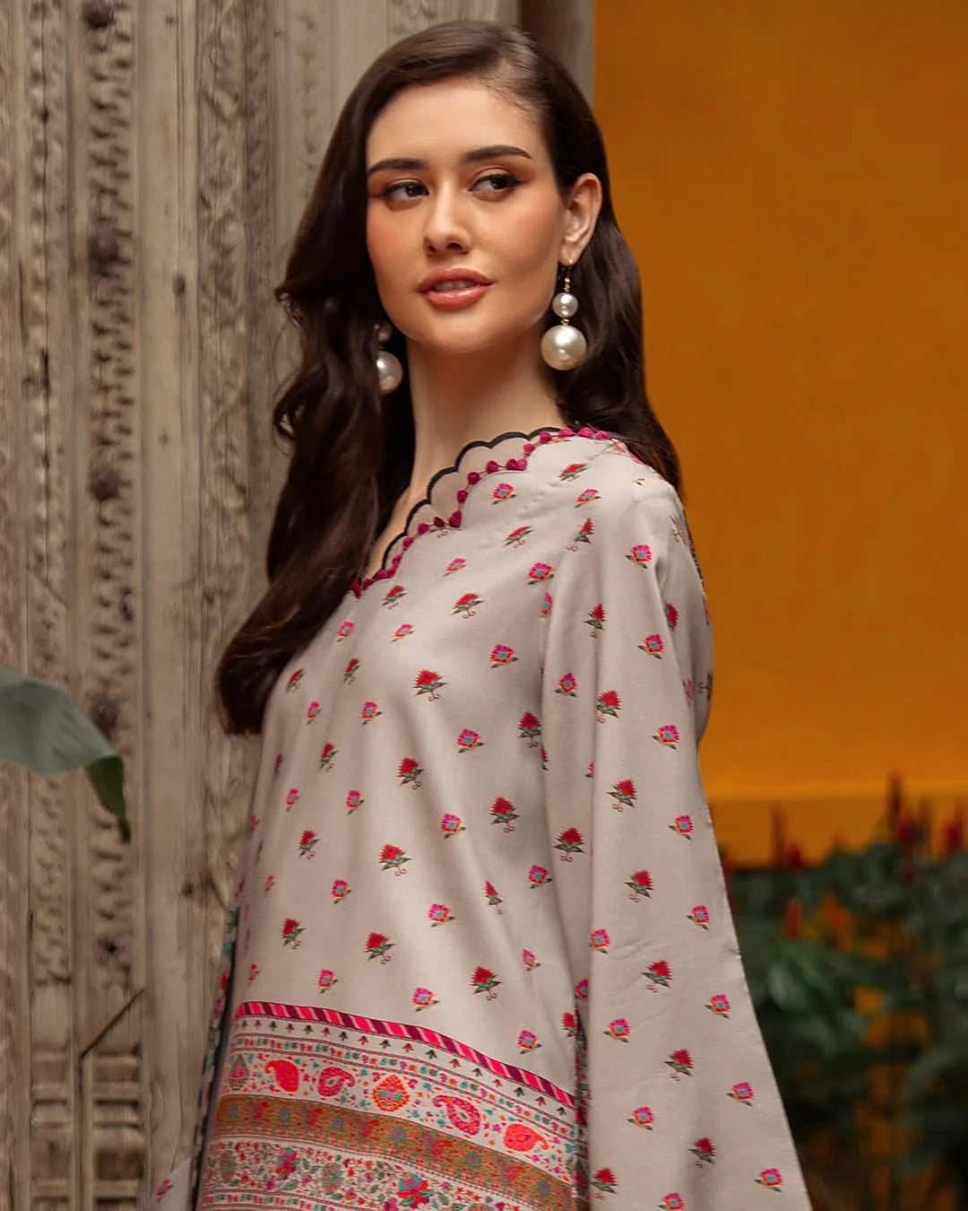 CF1213 Winter 3PC Dhanak ALL OVER Printed Suit