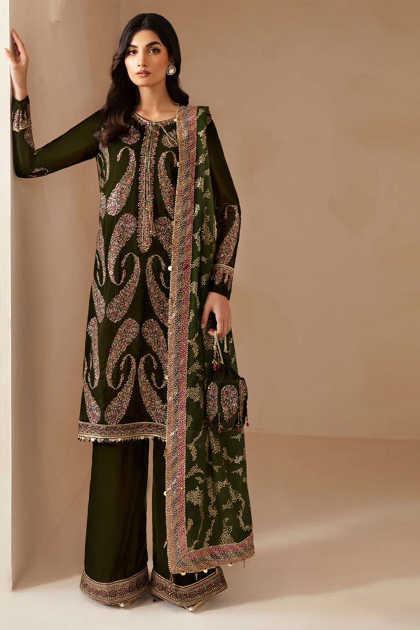CF1106 Winter jazmin Embroidered Velvet Dress With Organza embroidered Dopata