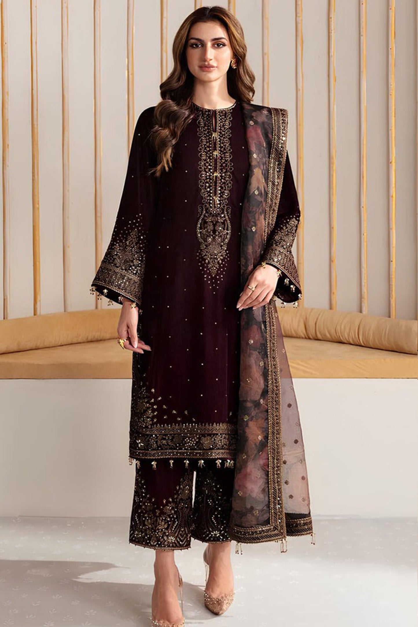 CF902-Winter Velvet Unstitched 3PCs Embroidered Dress With Organza Dupatta