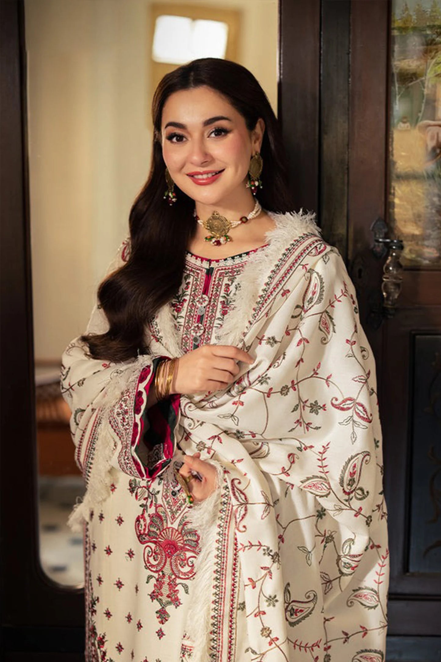 CF1120-Winter ASIM JOFA-3PC DHANAK EMBROIDERED SHIRT WITH DHANAK EMBROIDERED SHAWL