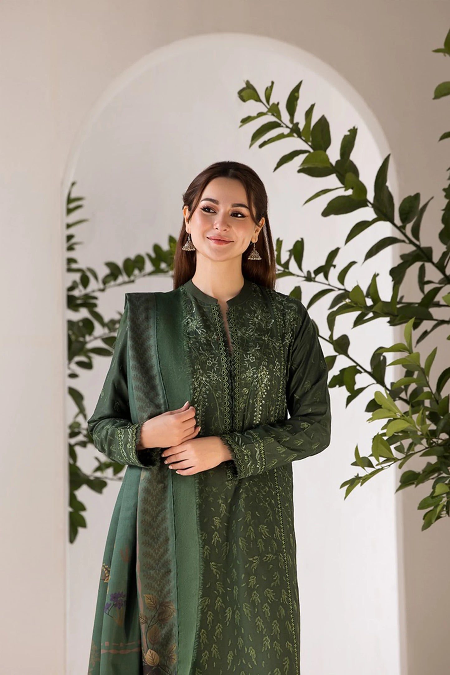 CF1122 -winter SOBIA NAZIR- 3PC DHANAK EMBROIDERED SHIRT WITH WOOL PRINT SHAWL