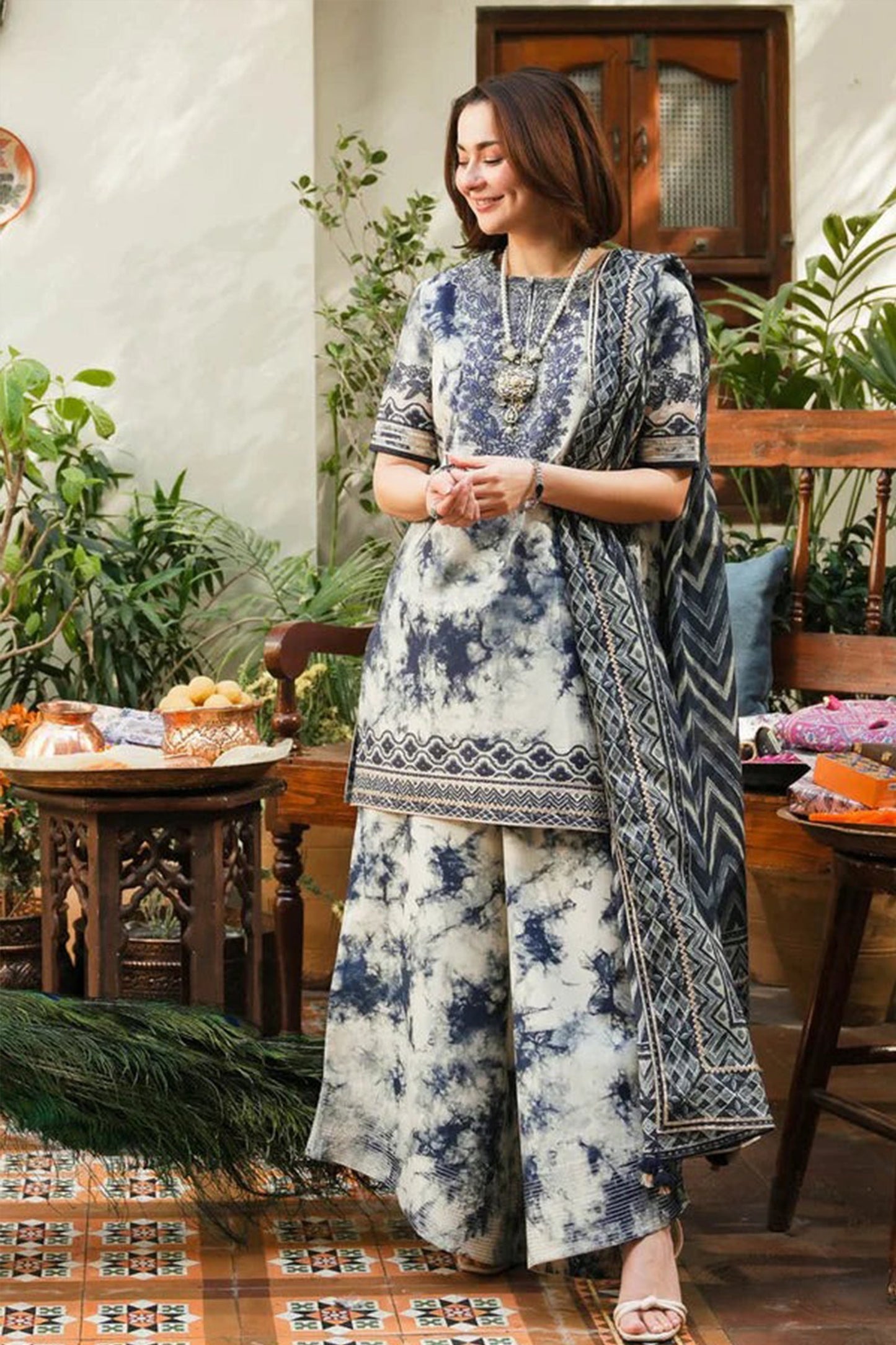 CF1205-Faiza Saqlain 3PC Embroidery Dhanak Printed Suit