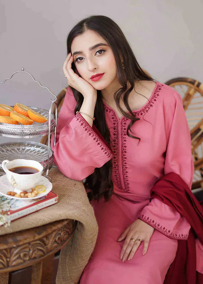 CF406-Asling Winter 3PC Dhanak suit with Embroidered Shawll