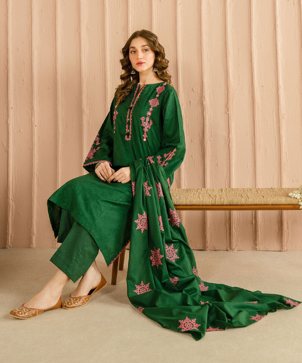 CF1068 - Sapphire 3PC Embroidered Lawn Suit