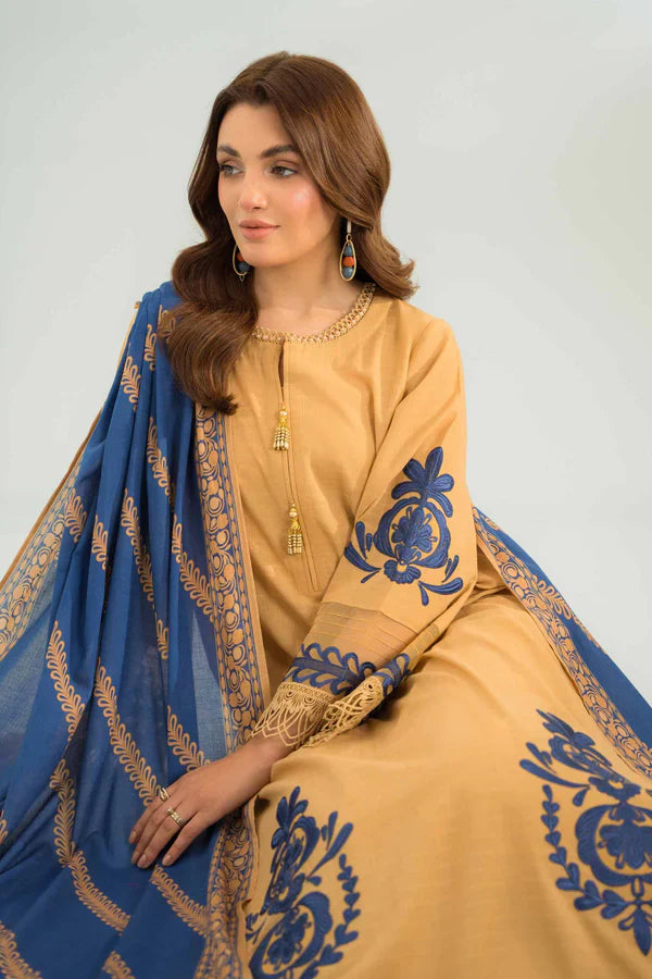 CF751-SUMMER 3PC Lawn Embroidered Shirt With Chiffon Embroidered Dupatta