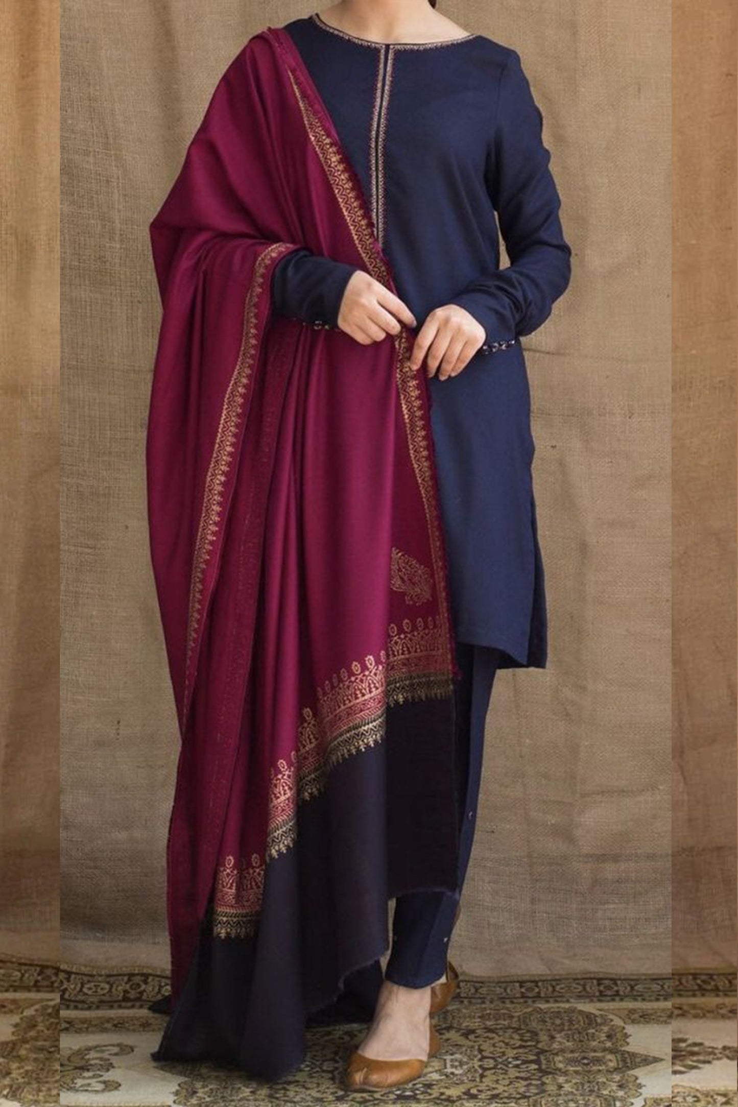 CF405-WINTER 3PC Dhanak suit with  printed Shawll
