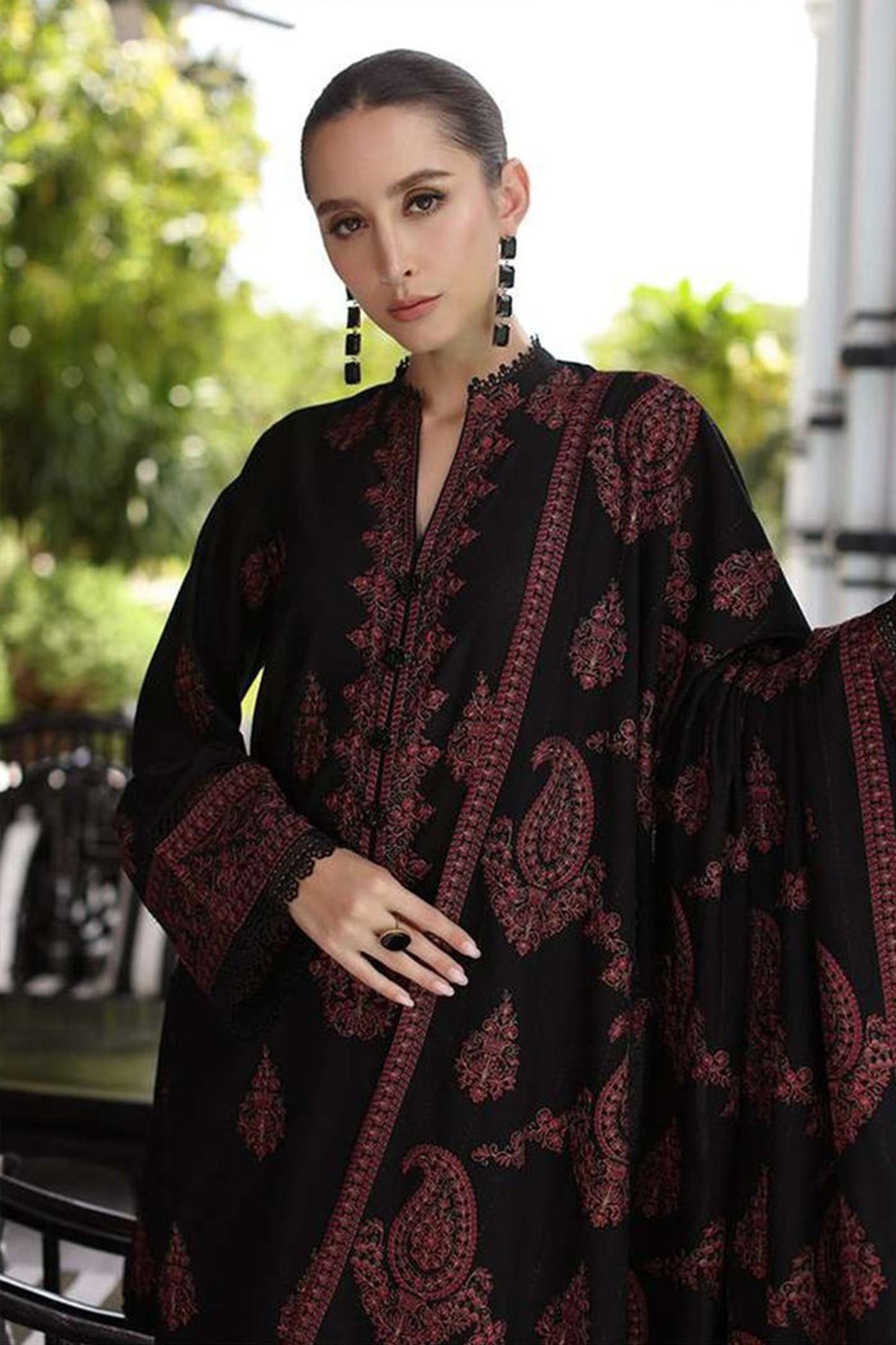 CF823-Maria b-3PC Dhanak Embroidered suit with Printed Shawll