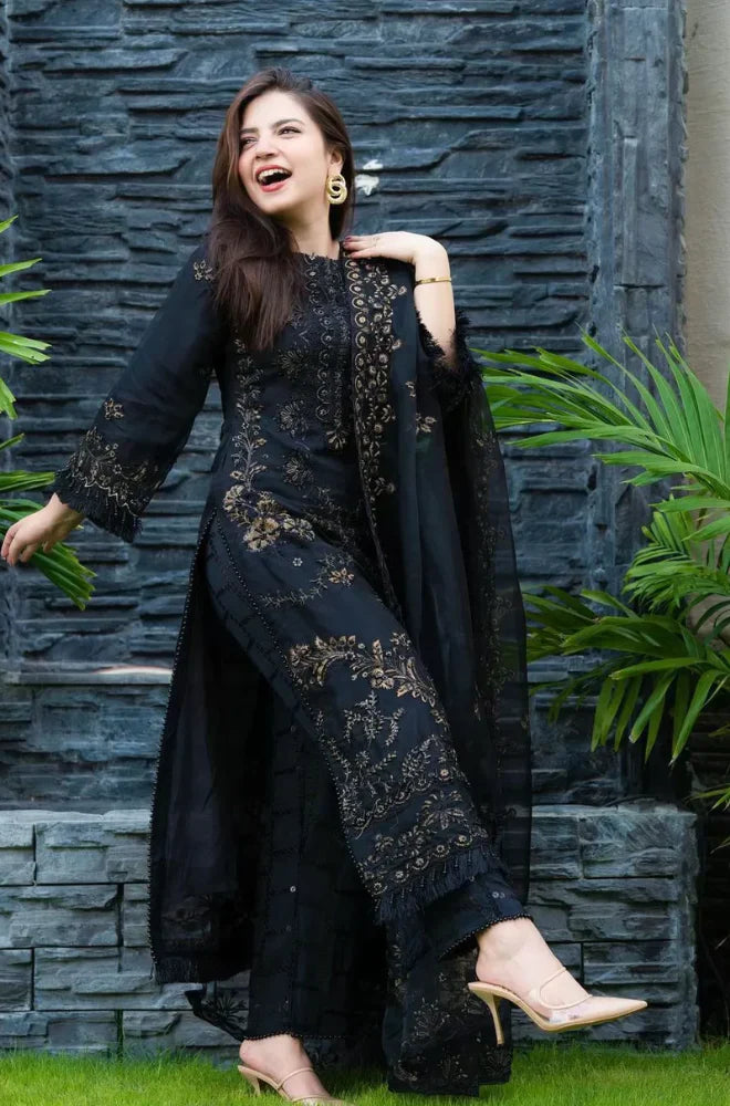 CF515-WINTER NISA - 3PC Khaddar Dhanak Embroidered Shirt With Chiffon Embroidered Dupatta
