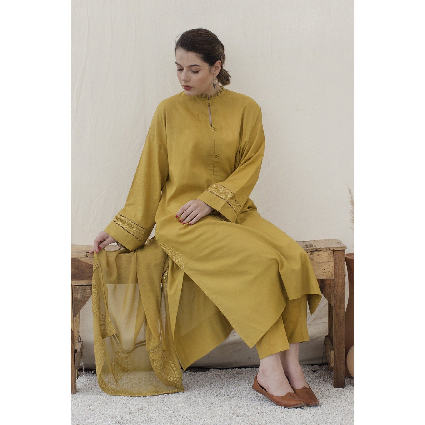 CF777-SUMMER 3PC Lawn Embroidered Shirt With organza Embroidered Dupatta