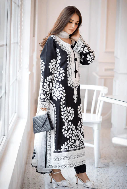 CF151-3PC Lawn Embroidered Shirt With Embroidered Chiffon Dupatta