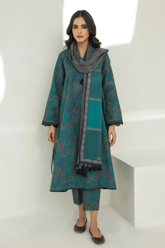CF1221- Winter 3PC Dhanak all over Printed Suit