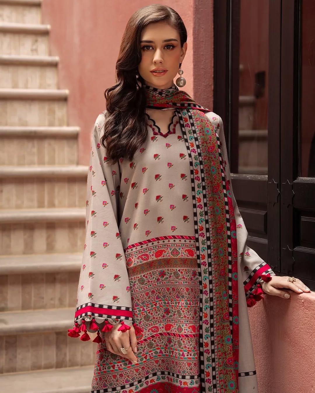 CF1213  Winter 3PC Dhanak ALL OVER  Printed Suit