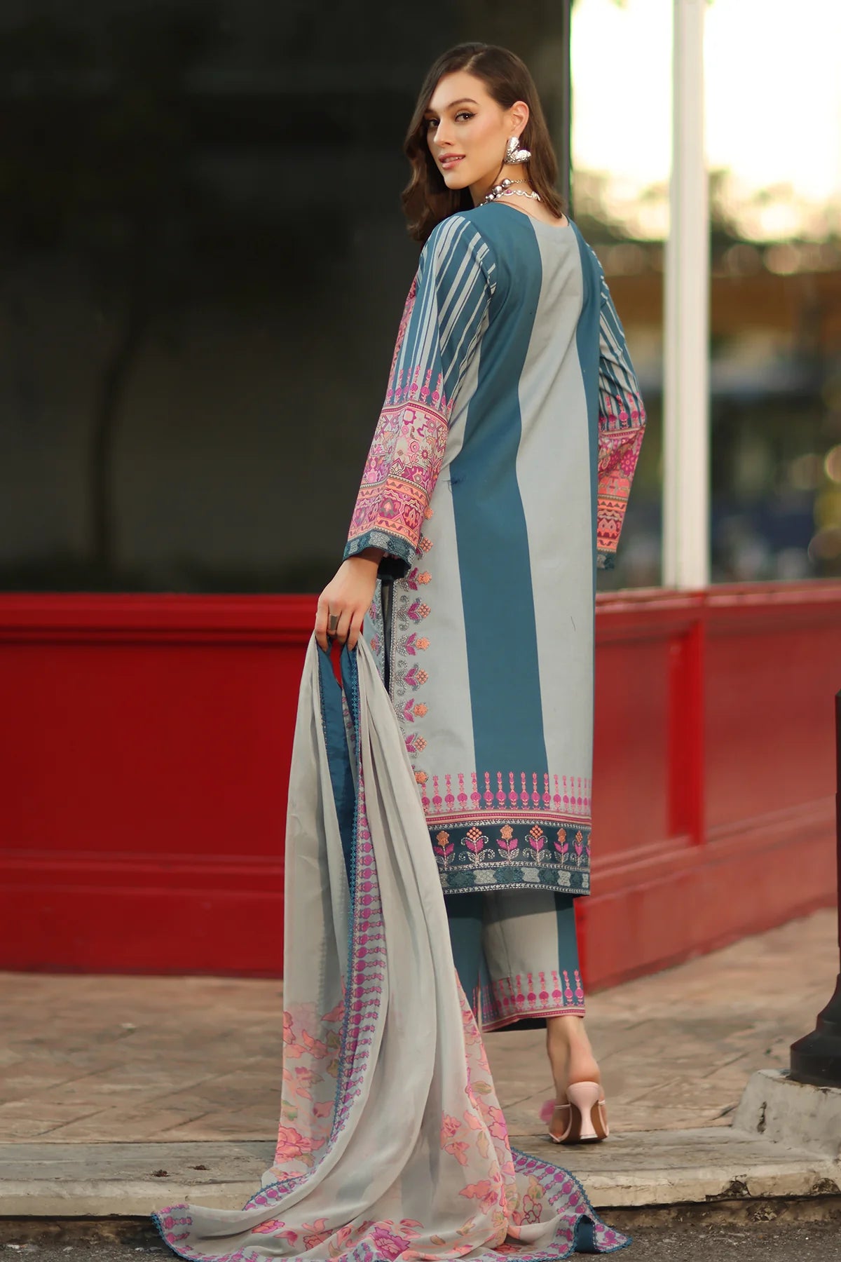 3-PC Unstitched Embroidered Lawn Collection