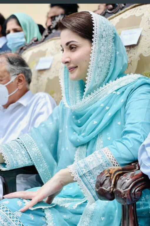 CF008 - Maryam Nawaz Lawn MN-756 – 3Pcs Embroidered Lawn CF008